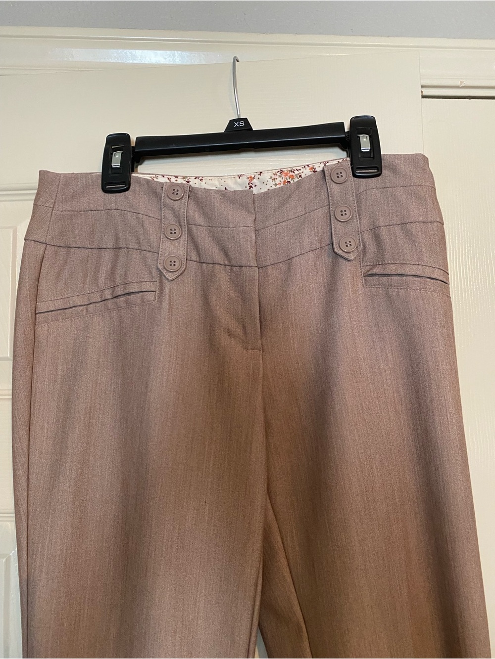 Classic High-Waist Straight Leg Pants in Mauve